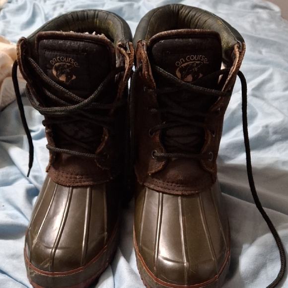 Men's Durable Green and Brown Boots - Picture 1 of 4